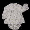 Bedrucktes Kleid und Windelüberzug Bedrucktes Kleid und Windelüberzug