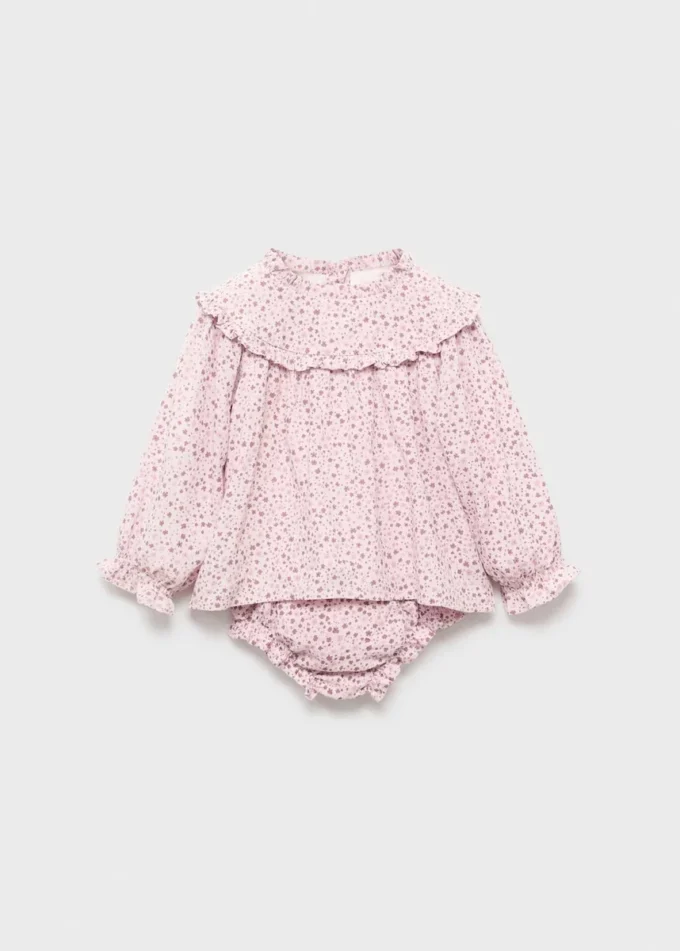 Bedrucktes Kleid und Windelüberzug Bedrucktes Kleid und Windelüberzug