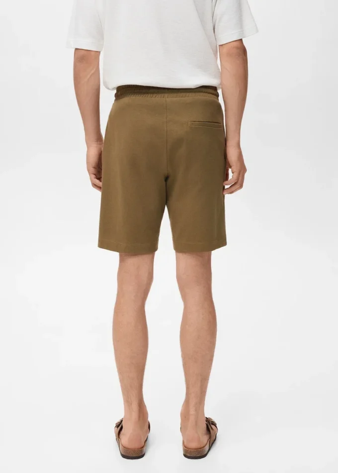 Bermudashorts aus 100 % Baumwolle mit Kordelzug Bermudashorts aus 100 % Baumwolle mit Kordelzug