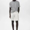 Bermudashorts aus Baumwolle mit elastischem Innenbund Bermudashorts aus Baumwolle mit elastischem Innenbund