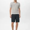 Bermudashorts aus Baumwolle mit elastischem Innenbund Bermudashorts aus Baumwolle mit elastischem Innenbund