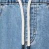Bermudashorts aus Denim mit Kordelzug Bermudashorts aus Denim mit Kordelzug