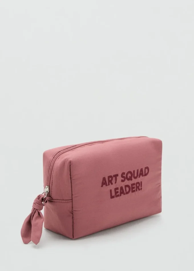 Bestickte Kosmetiktasche