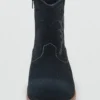 Bestickte Lederstiefeletten Bestickte Lederstiefeletten