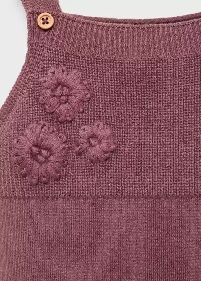 Bestickte Stricklatzhose Bestickte Stricklatzhose