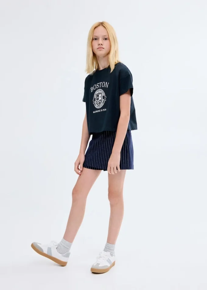 Besticktes Baumwoll-T-Shirt Besticktes Baumwoll-T-Shirt