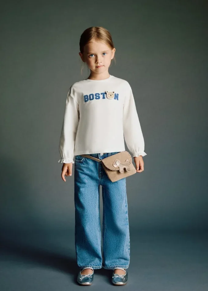 Besticktes Baumwoll-T-Shirt für Kinder Besticktes Baumwoll-T-Shirt für Kinder