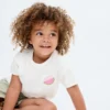 Besticktes bedrucktes T-Shirt