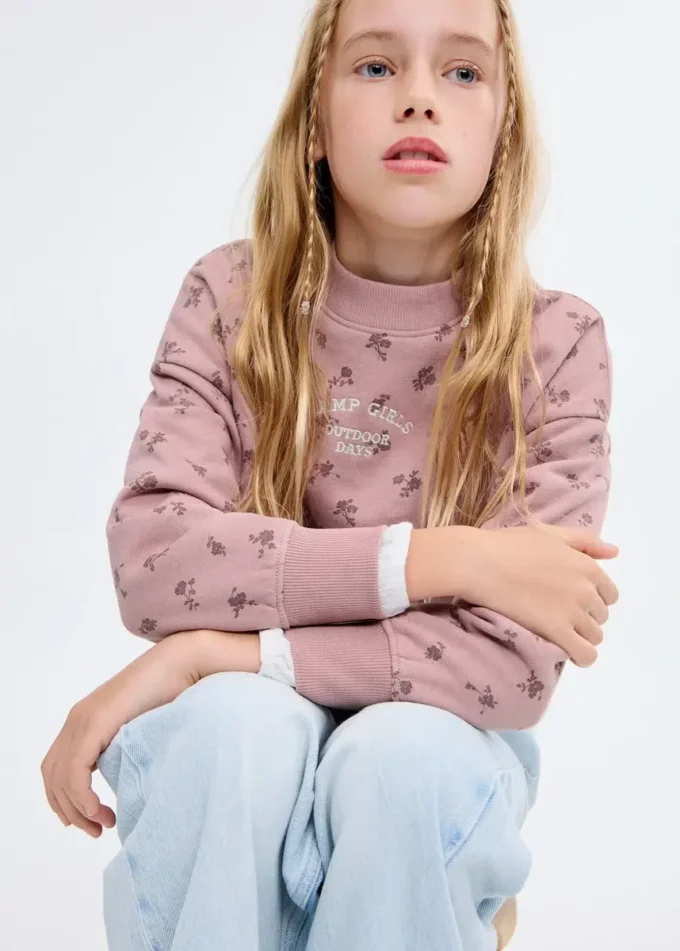 Besticktes Sweatshirt mit Blumenmuster Besticktes Sweatshirt mit Blumenmuster