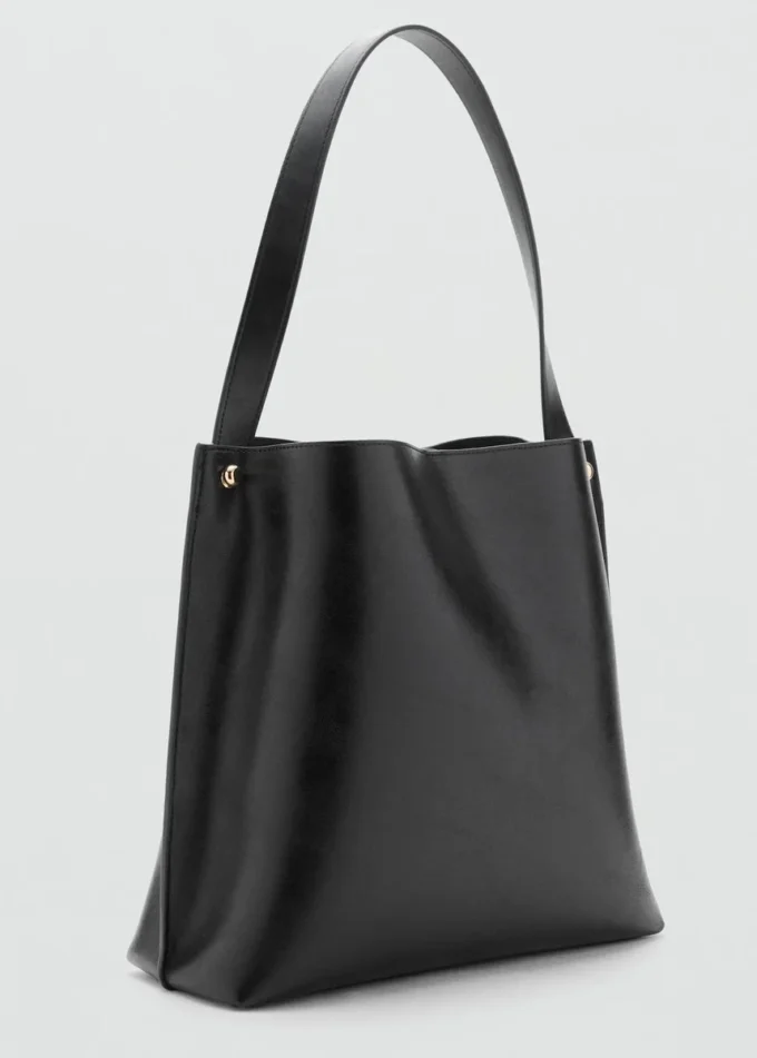 Beuteltasche mit Metalldetails Beuteltasche mit Metalldetails