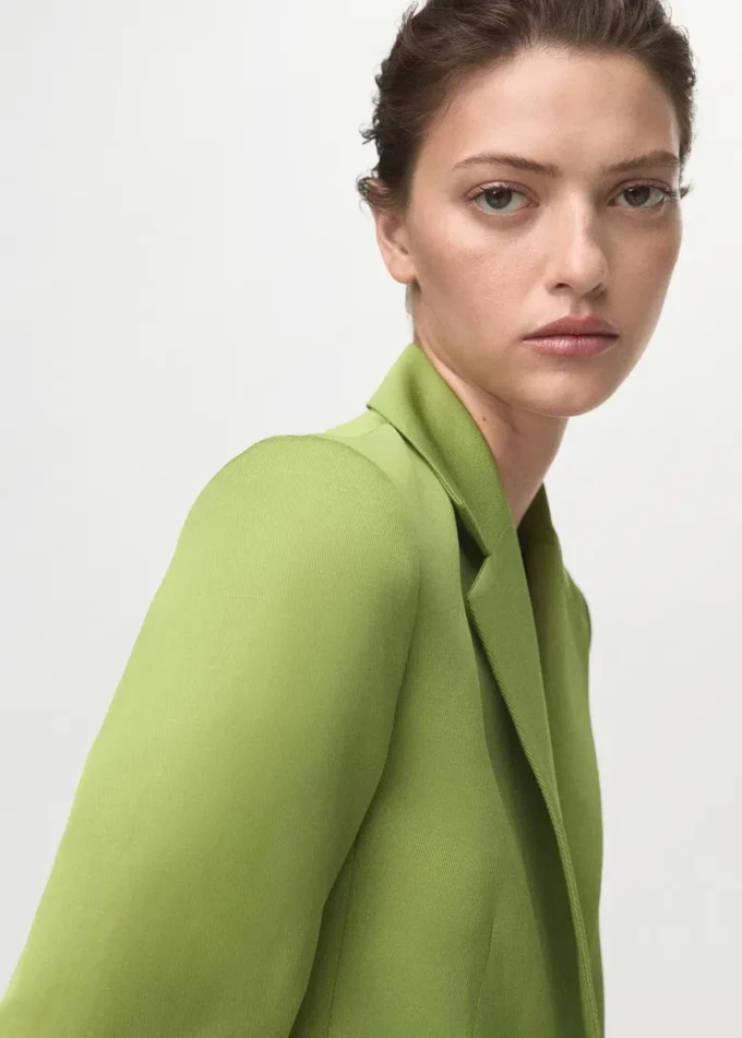 Blazer aus Leinenmischgewebe Blazer aus Leinenmischgewebe