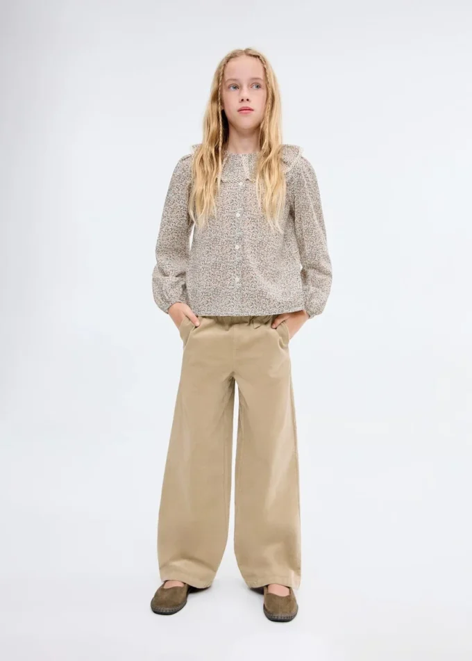 Blumenbluse aus Baumwolle Blumenbluse aus Baumwolle