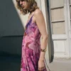 Blumiges Godet-Kleid Blumiges Godet-Kleid
