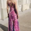 Blumiges Godet-Kleid Blumiges Godet-Kleid