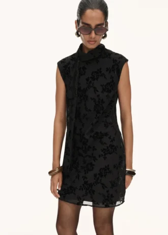 Blumiges Jacquard-Foulard-Kleid