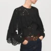 Bluse mit bestickten Rüschen Bluse mit bestickten Rüschen