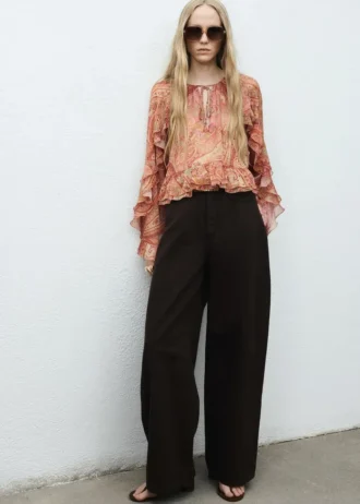 Bluse mit Rüschenprint