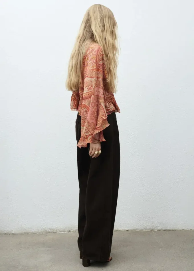 Bluse mit Rüschenprint