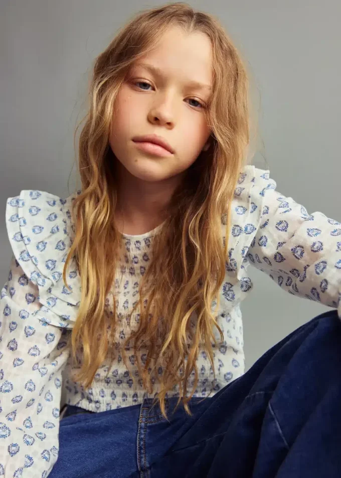 Bluse mit Rüschenprint Bluse mit Rüschenprint