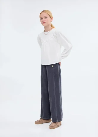 Bluse mit Spitzenbesatz Bluse mit Spitzenbesatz
