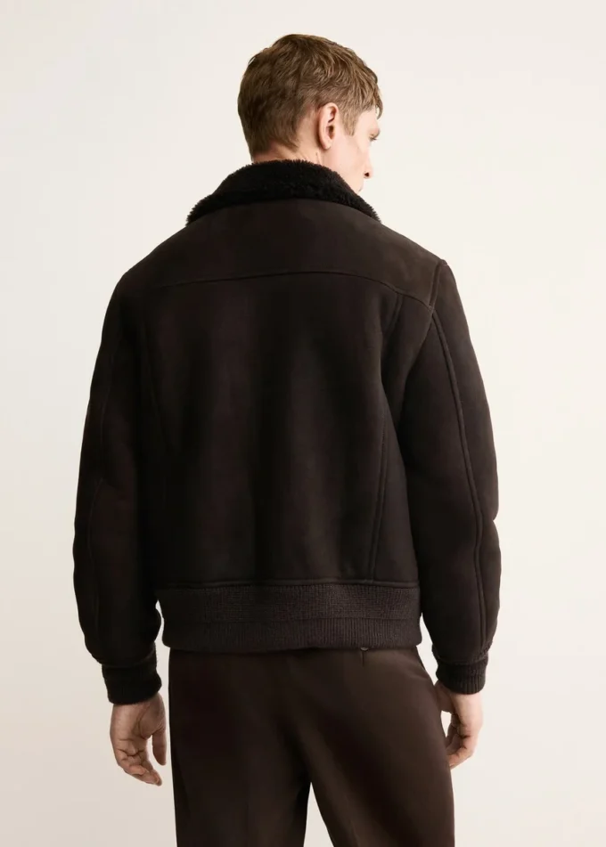 Bomberjacke aus 100 % Wildleder Bomberjacke aus 100 % Wildleder