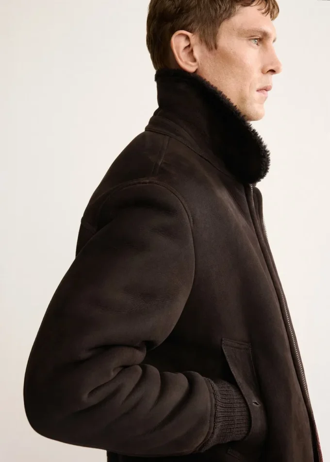 Bomberjacke aus 100 % Wildleder Bomberjacke aus 100 % Wildleder