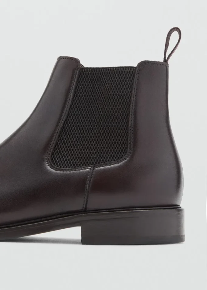 Chelsea-Stiefel aus poliertem Leder