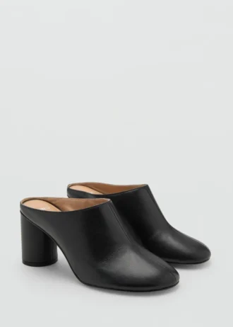 Clogs mit Lederabsatz