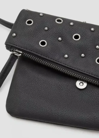 Clutch-Tasche mit Nieten