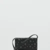 Clutch-Tasche mit Nieten Clutch-Tasche mit Nieten