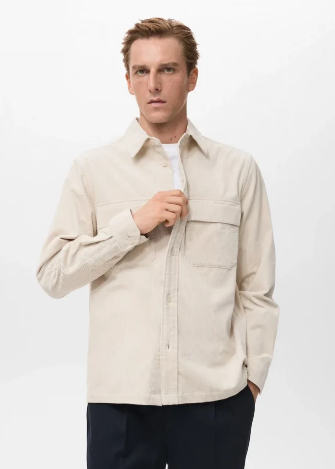 Cord-Overshirt mit Taschen Cord-Overshirt mit Taschen