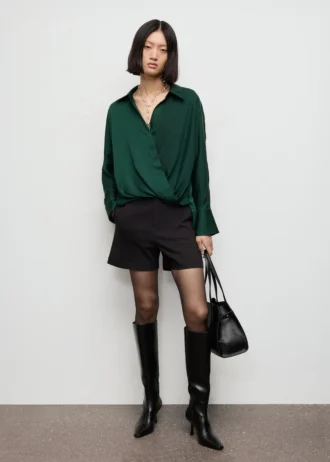 Crossover-Bluse aus Satin