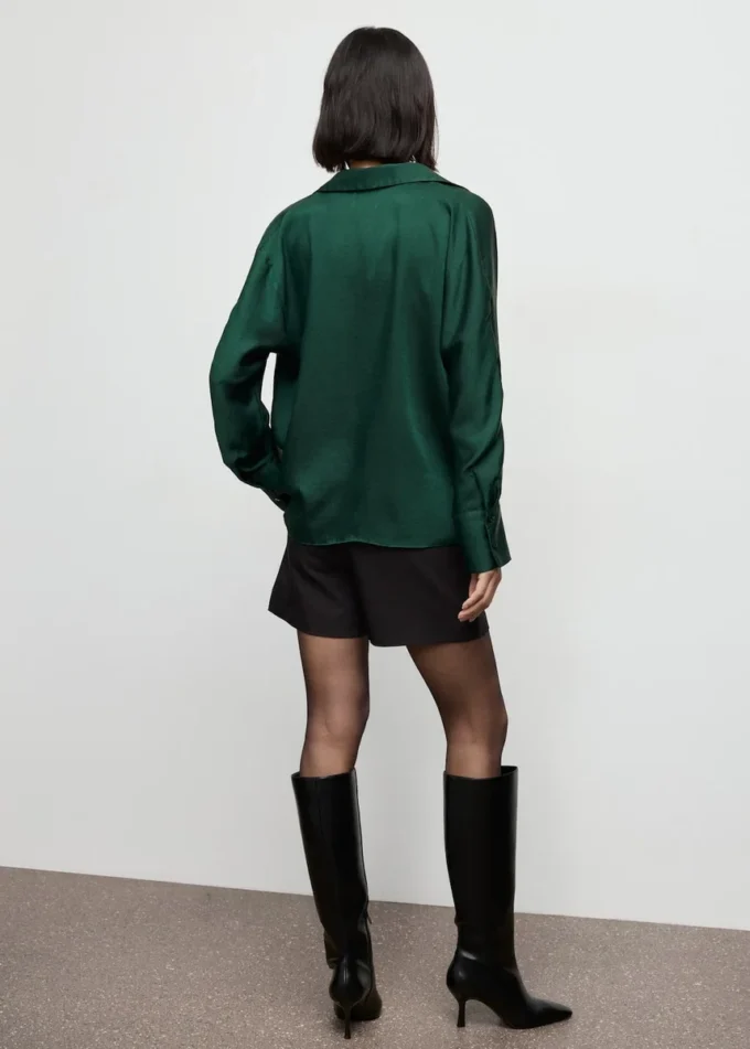Crossover-Bluse aus Satin