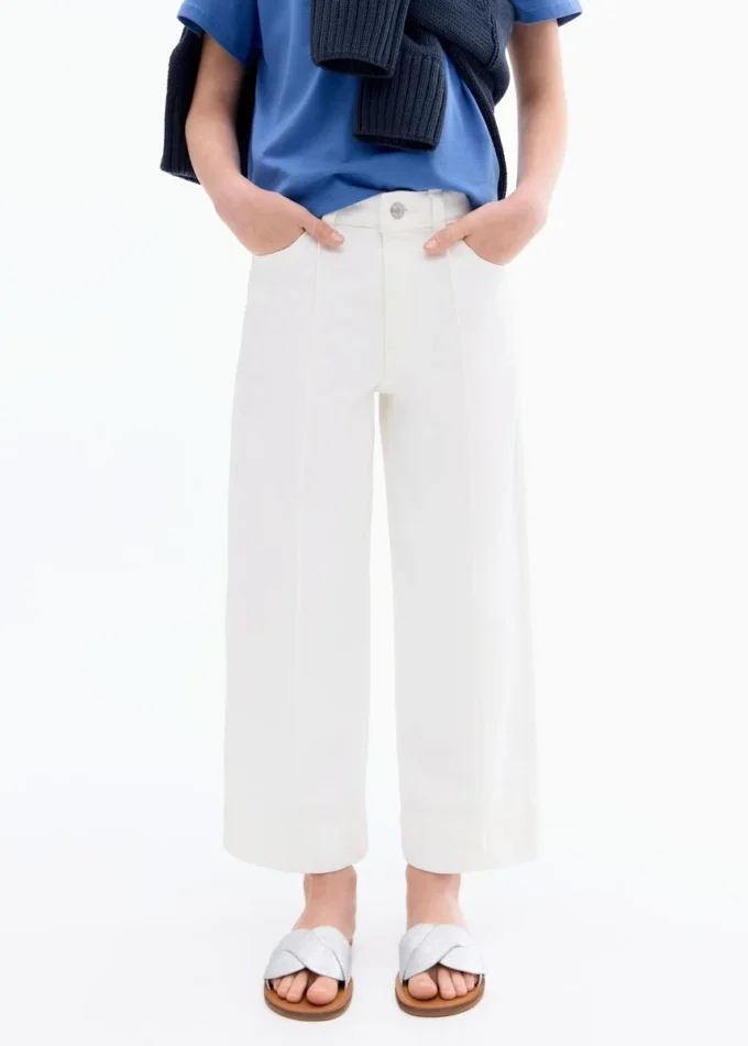 Culotte-Jeans mit Nahtdetails Culotte-Jeans mit Nahtdetails