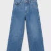Culotte-Jeans mit Strasssteinen Culotte-Jeans mit Strasssteinen