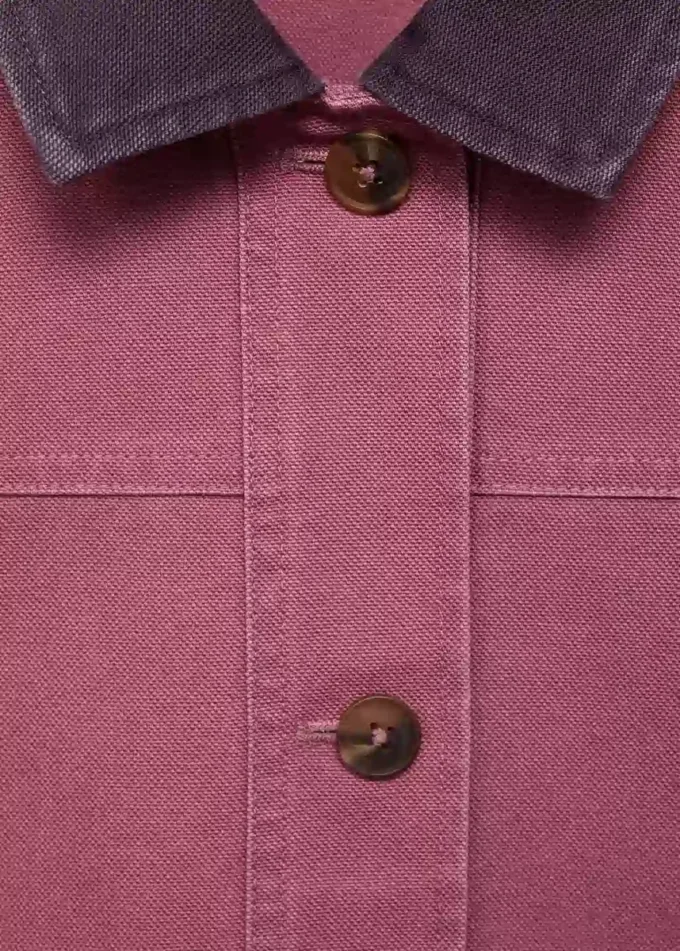 Denim-Barnjacke mit kontrastierendem Kragen Denim-Barnjacke mit kontrastierendem Kragen