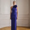 Drapiertes Neckholder-Kleid mit Blumenmotiv