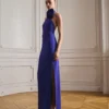 Drapiertes Neckholder-Kleid mit Blumenmotiv