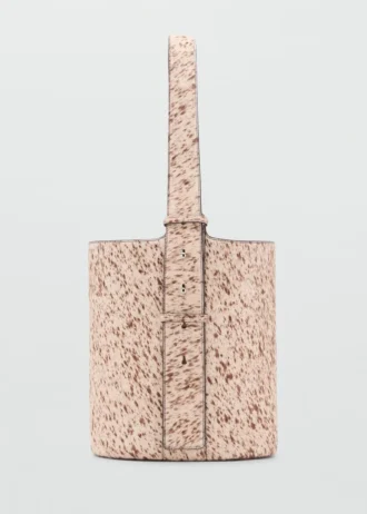 Eimerförmige Tasche aus Leder und Fell