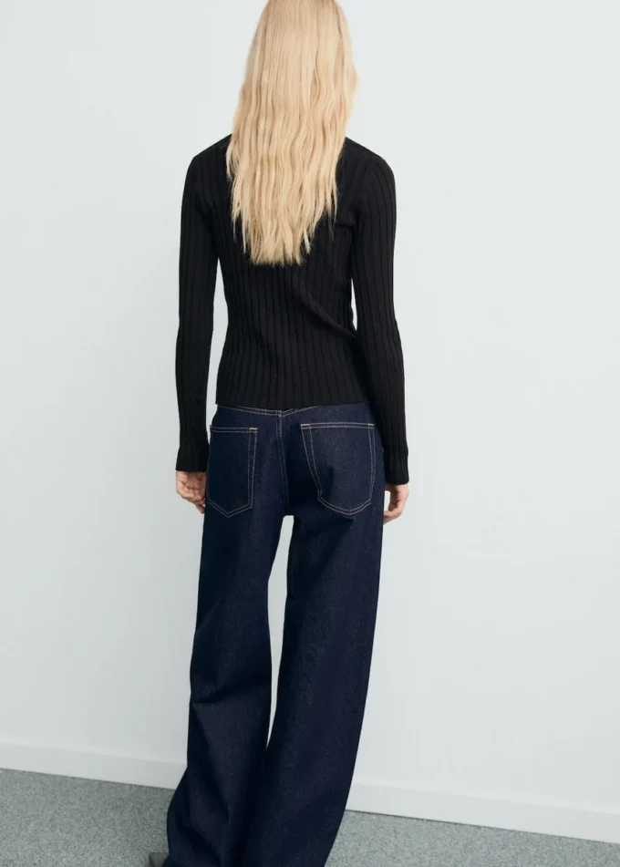Fein gerippte Strickjacke Fein gerippte Strickjacke