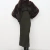 Fein gestricktes Kleid mit gerafften Seiten