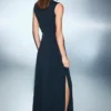 Fein gestricktes Kleid mit metallischen Details
