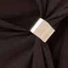 Fein gestricktes Kleid mit metallischen Details