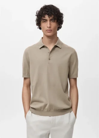 Fein gestricktes Poloshirt aus 100 % Baumwolle Fein gestricktes Poloshirt aus 100 % Baumwolle