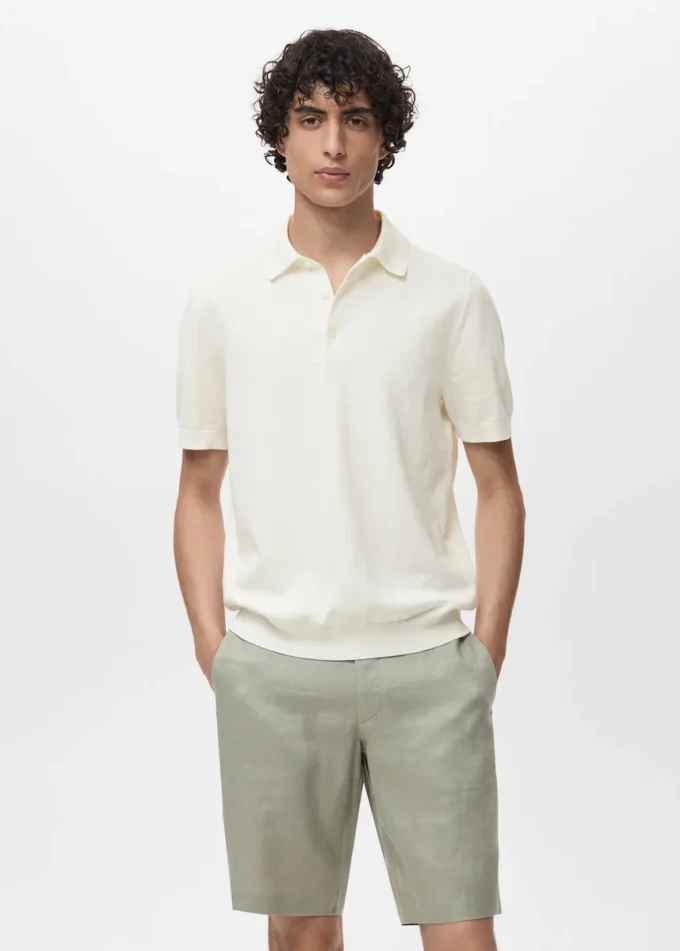 Fein gestricktes Poloshirt aus 100 % Baumwolle Fein gestricktes Poloshirt aus 100 % Baumwolle