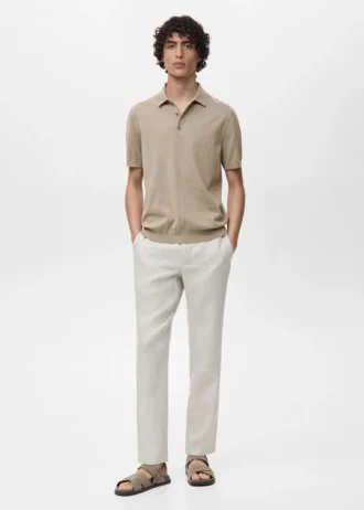 Fein gestricktes Poloshirt aus 100 % Baumwolle Fein gestricktes Poloshirt aus 100 % Baumwolle