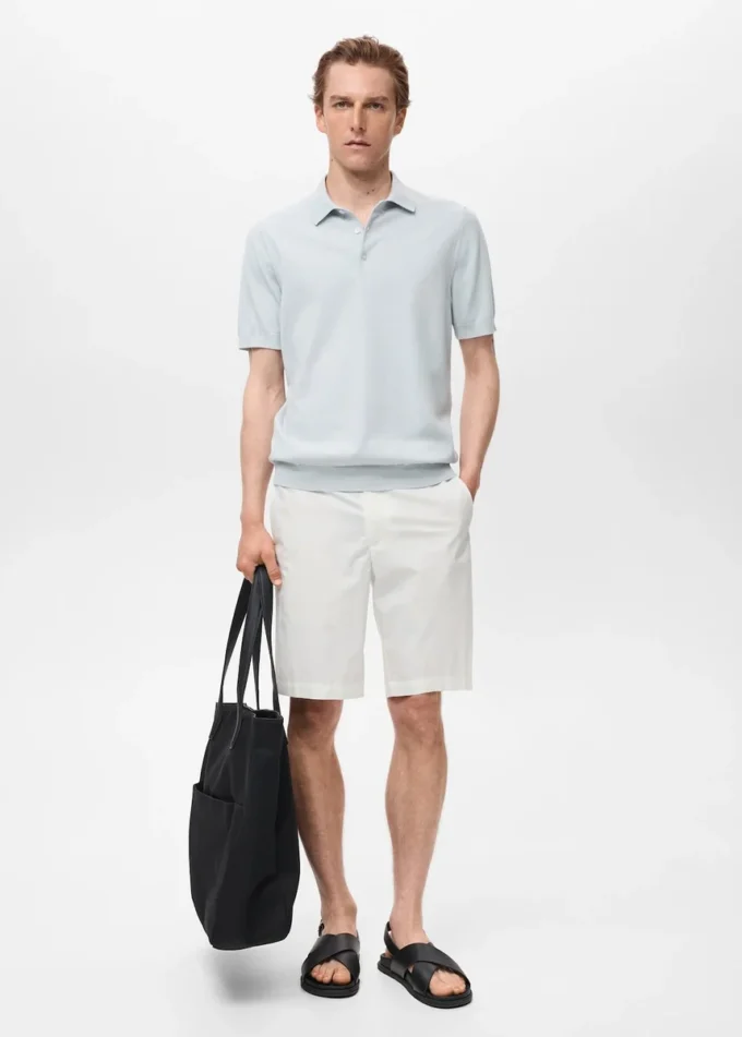 Fein gestricktes Poloshirt aus 100 % Baumwolle Fein gestricktes Poloshirt aus 100 % Baumwolle