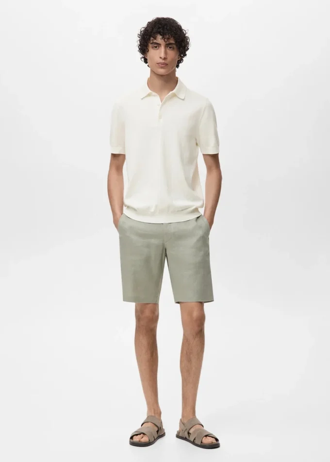 Fein gestricktes Poloshirt aus 100 % Baumwolle Fein gestricktes Poloshirt aus 100 % Baumwolle