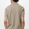 Fein gestricktes Poloshirt aus 100 % Baumwolle Fein gestricktes Poloshirt aus 100 % Baumwolle