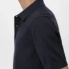 Fein gestricktes Poloshirt aus 100 % Baumwolle Fein gestricktes Poloshirt aus 100 % Baumwolle
